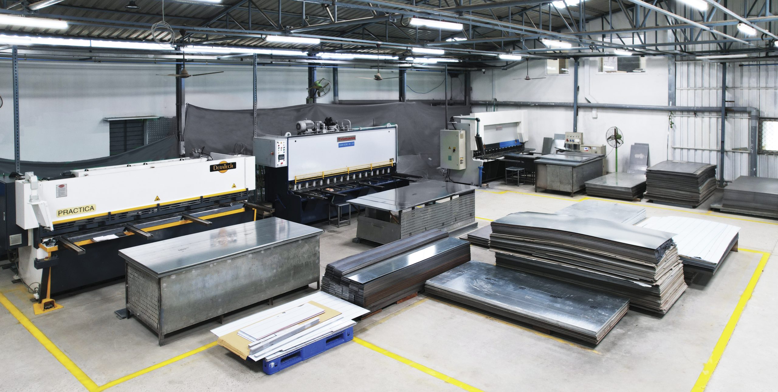 CNC & NC SHEARING MACHINES